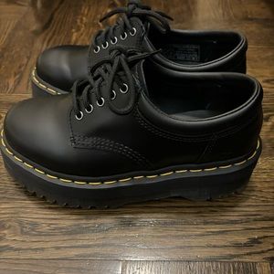 Dr. Martens 8053 womens leather platform casual shoes
